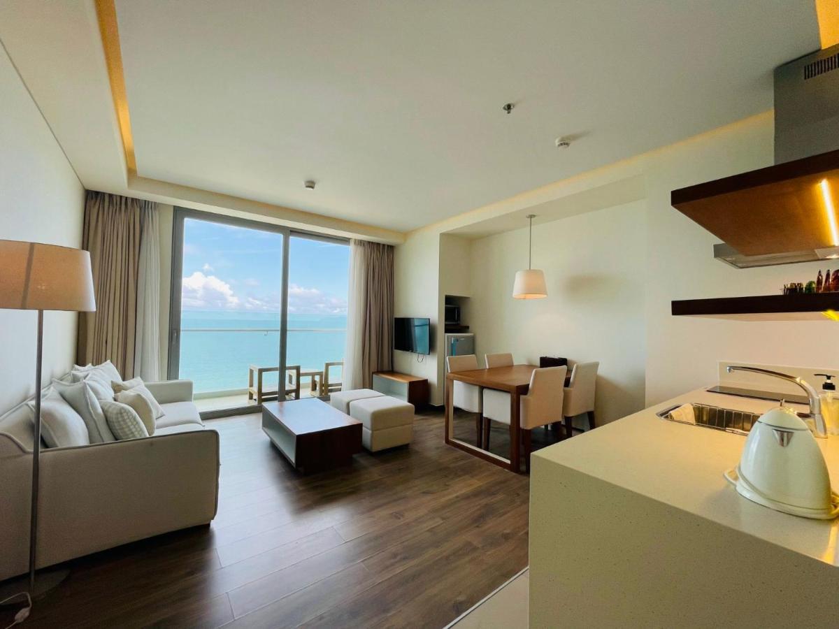 Stunning Apartments Across My Khe Beach ! Rooftop Pool & Gym Da Nang Eksteriør bilde