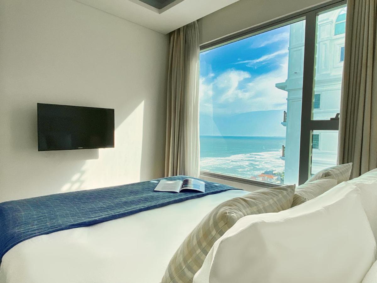 Stunning Apartments Across My Khe Beach ! Rooftop Pool & Gym Da Nang Eksteriør bilde
