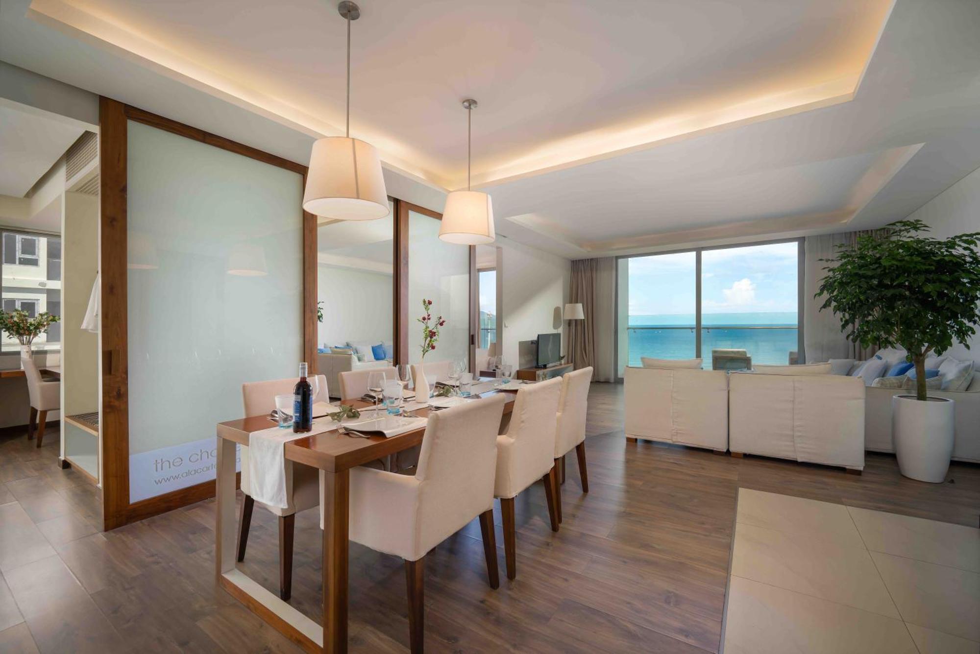 Stunning Apartments Across My Khe Beach ! Rooftop Pool & Gym Da Nang Eksteriør bilde
